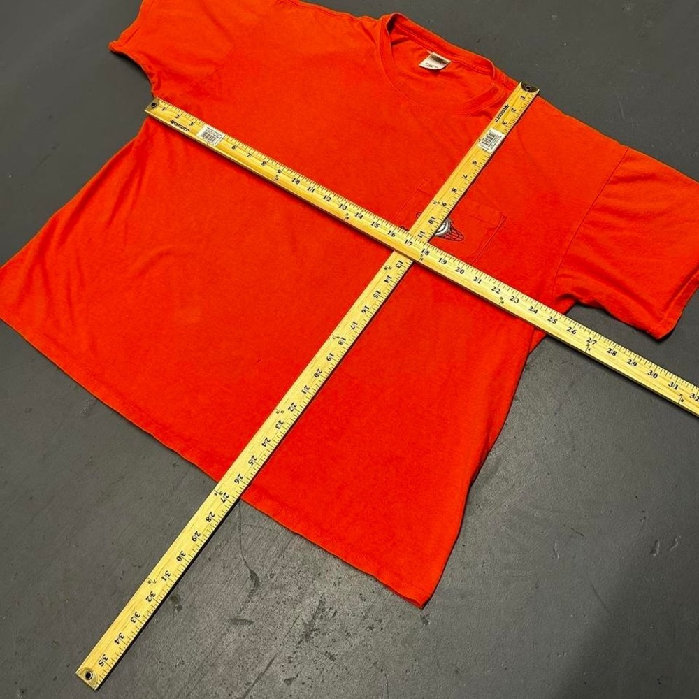 Vintage 2000s orange fishing "reel legends" double sided graphic pocket tshirt - Picture 4 of 5